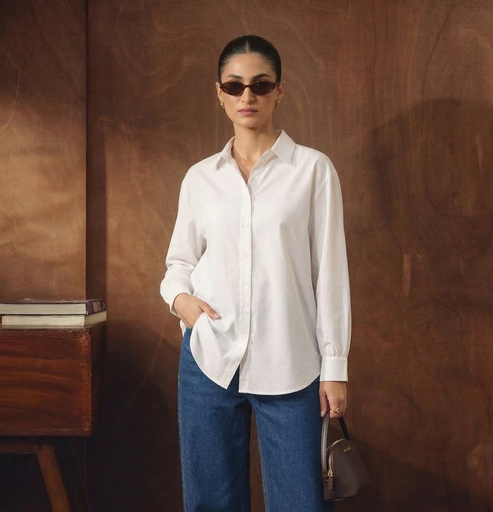 WHITE BUTTON DOWN SHIRT