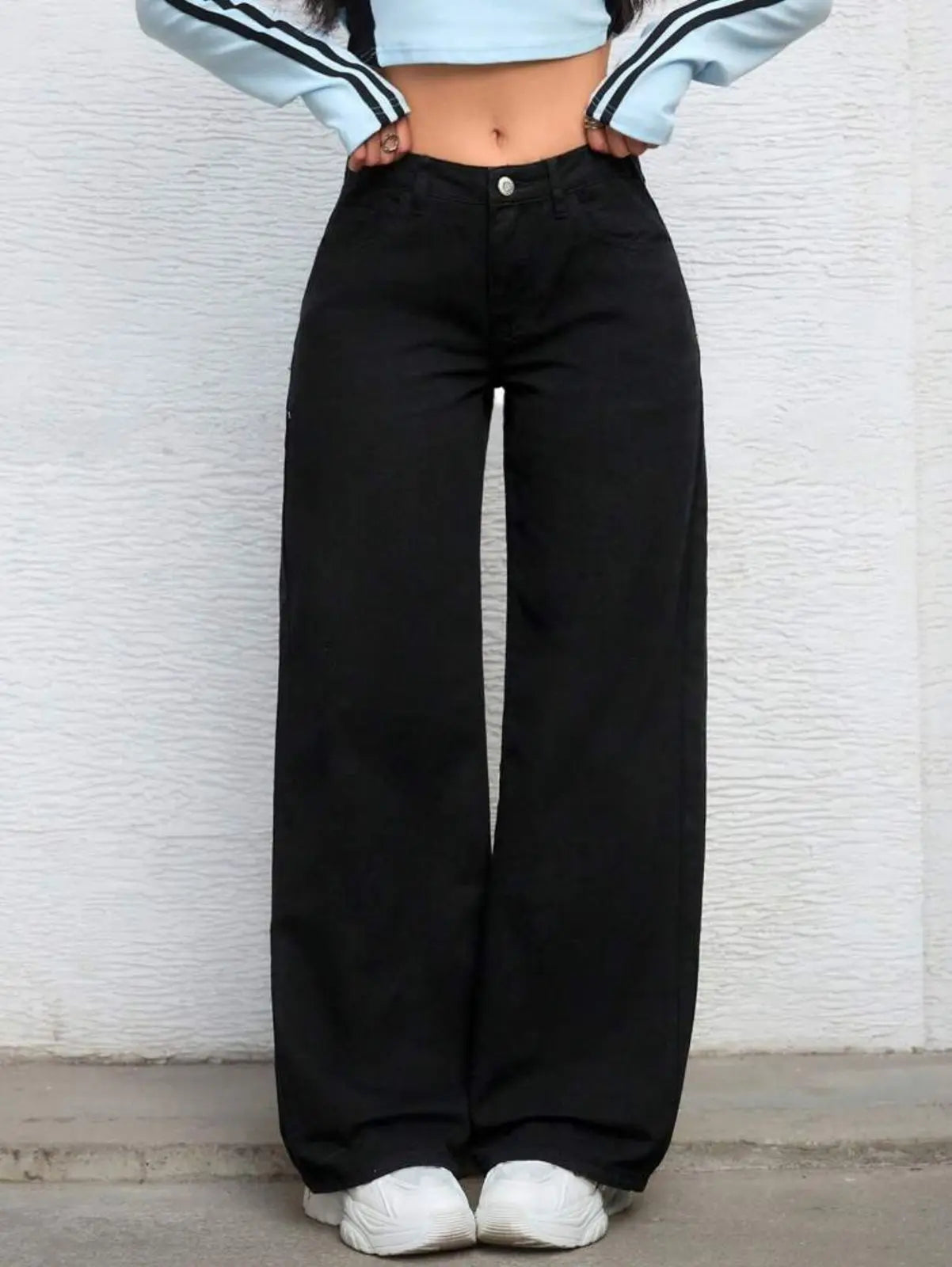 Sporty Black Wide-Leg Pants